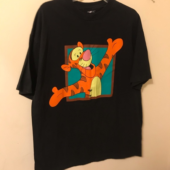 Vintage Other - VINTAGE SINGLE STITCH TIGGER T SHIRT XL PERFECT